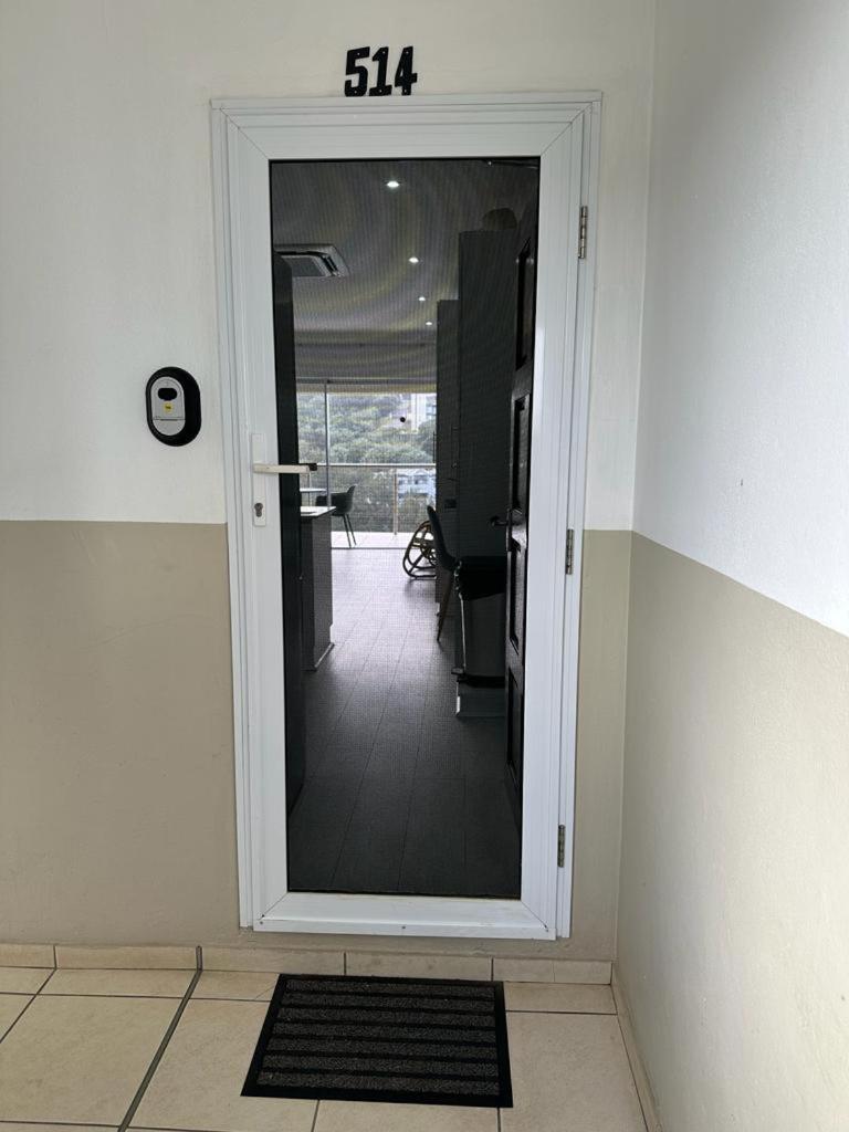 Umdloti Holiday Resort Apartment 514 - Amazing Breaker & Ocean Views Exterior foto